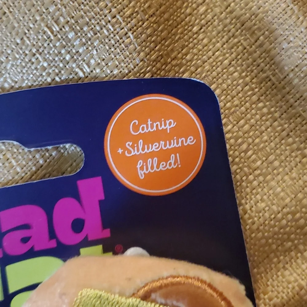 Cat Toys‎